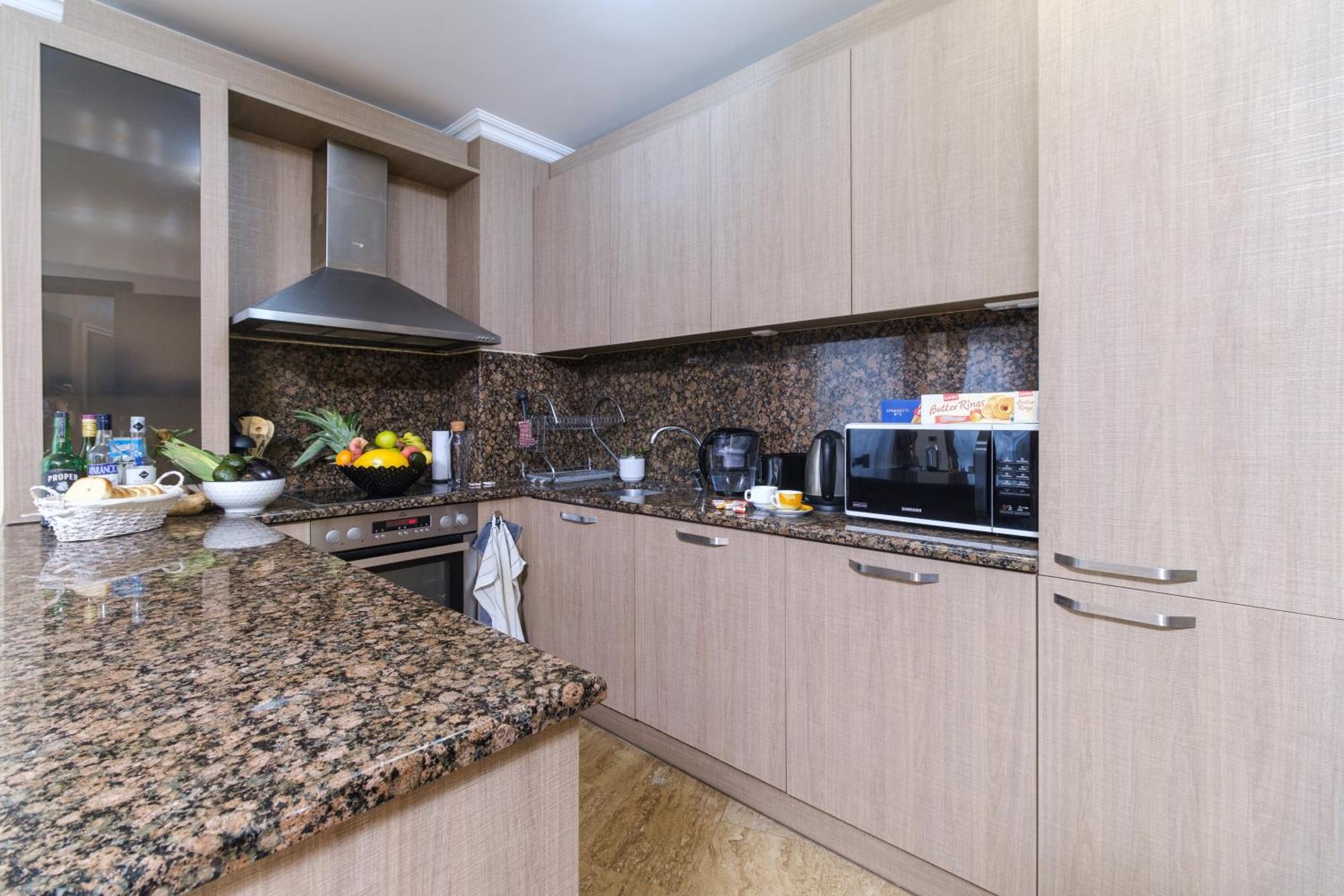 פלובדיב Chic Luxury Escape Close To Kapana Area מראה חיצוני תמונה