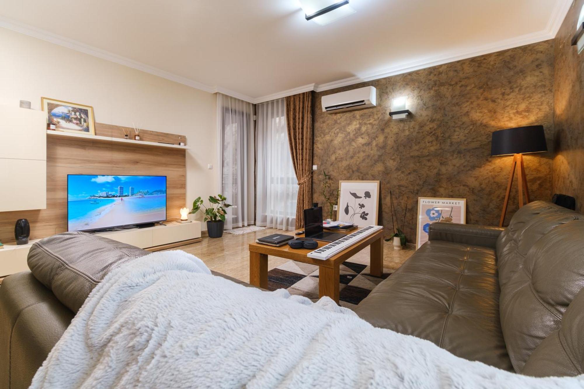 פלובדיב Chic Luxury Escape Close To Kapana Area מראה חיצוני תמונה