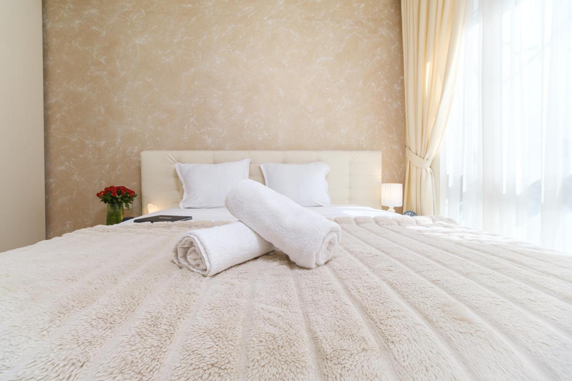 פלובדיב Chic Luxury Escape Close To Kapana Area מראה חיצוני תמונה