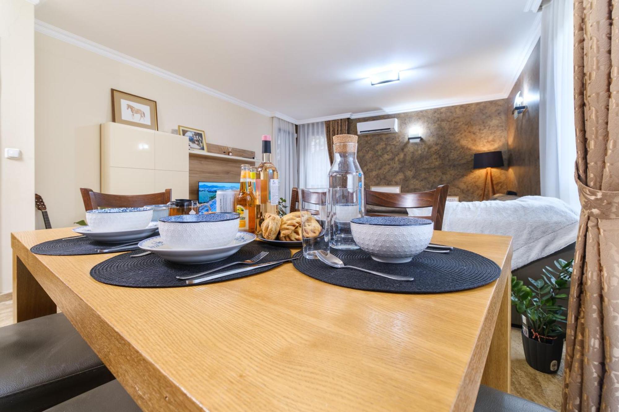 פלובדיב Chic Luxury Escape Close To Kapana Area מראה חיצוני תמונה